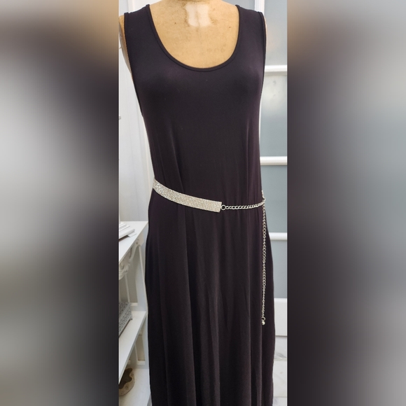 Sleeveless Black Hi-Low Hem Maxi Dress EUC - Picture 1 of 9